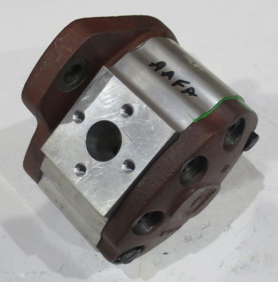 Picture of 2PL 16.66CC/REV HYDRAULIC GEAR PUMP