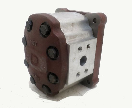 Picture of 2PL 22.71CC/REV HYDRAULIC GEAR PUMP