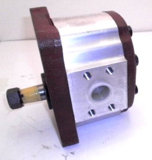 Picture of 2PL 22.71CC/REV HYDRAULIC GEAR PUMP