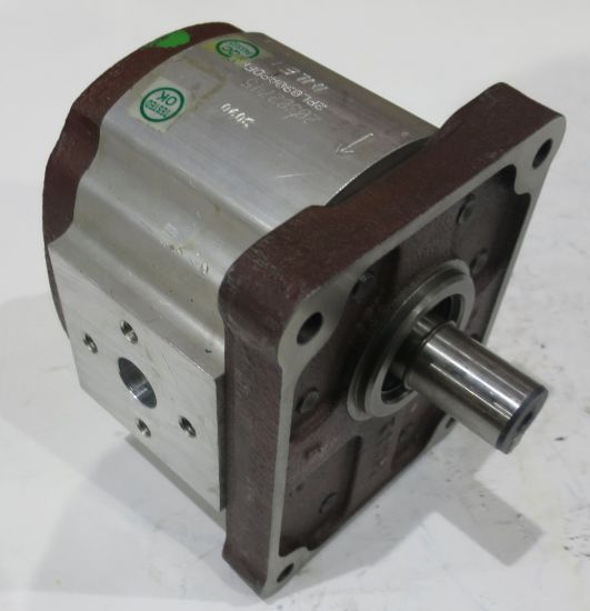 Picture of 2PL 28.77CC/REV HYDRAULIC GEAR PUMP