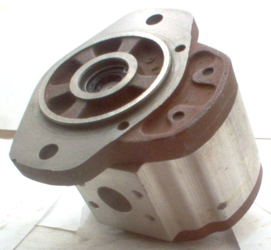 Picture of 2PL 28.77CC/REV MID / HYDRAULIC