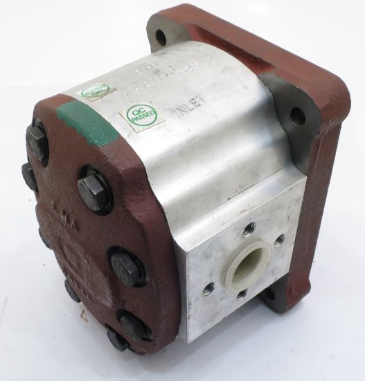 Picture of 2PL 28.77CC/REV HYDRAULIC GEAR PUMP