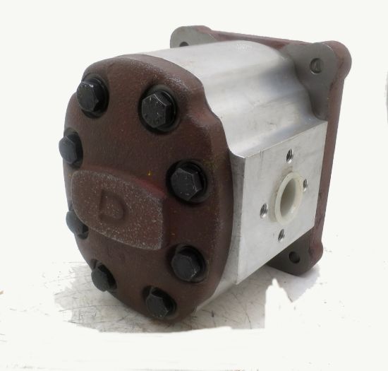 Picture of 2PL 33.23CC/REV HYDRAULIC GEAR PUMP