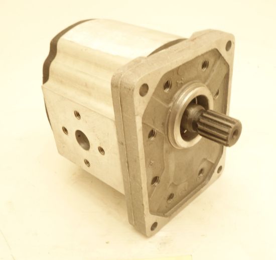 Picture of 2PL 33.23CC/REV HYDRAULIC GEAR PUMP