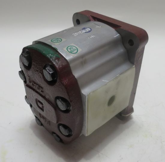 Picture of 2PL 33.23CC/REV HYDRAULIC GEAR PUMP