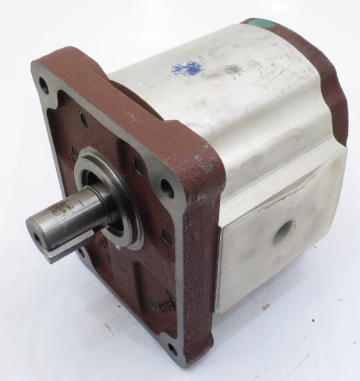 Picture of 2PL 33.23CC/REV HYDRAULIC GEAR PUMP