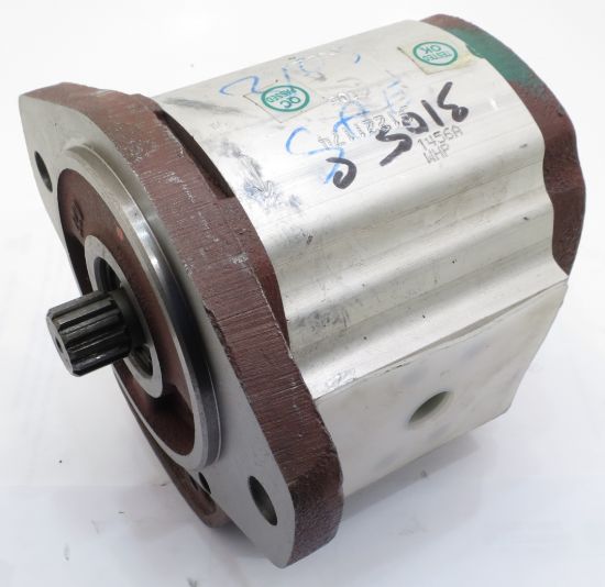 Picture of 2PL 33.3CC/REV CATERPILLAR D5 **