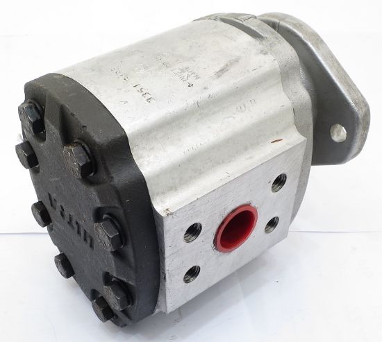 Picture of 2PL 33.23CC/REV HYDRAULIC GEAR PUMP