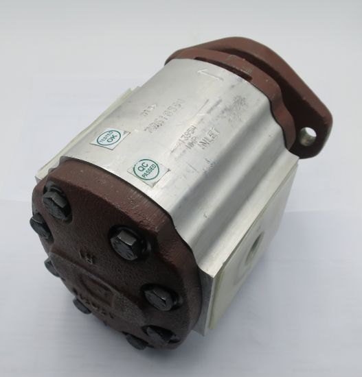 Picture of 2PL 45.50CC/REV HYDRAULIC GEAR PUMP