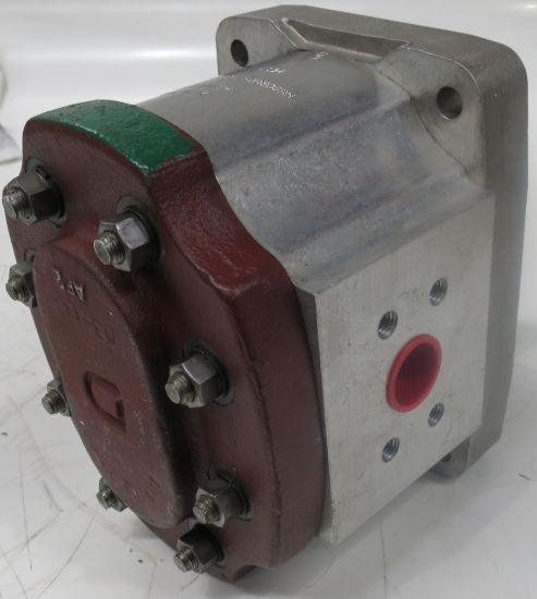 Picture of 3PL 56.20CC/REV HYDRAULIC GEAR PUMP