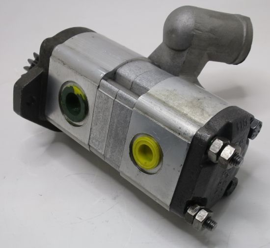 Image de JOHN DEERE TANDEM PUMP RE223233