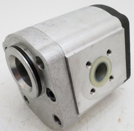 Picture of TAARUP AUTOSWATHER PUMP   **