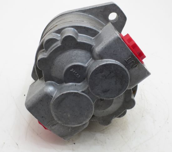 Imagen de CESSNA BOMBA DE ENGRANAJE 24504-LZB