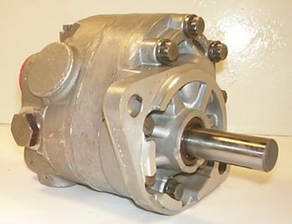 Picture of MF 865 COMBINE 24337 LAR