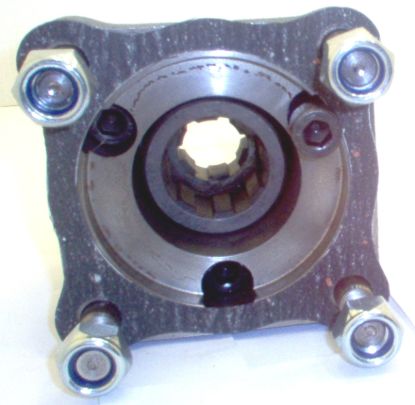 Imagen de ADAPTADOR 3 TORNILLO BOMBA A 4 TORNILLO PTO