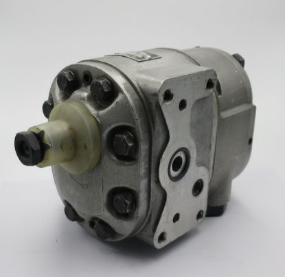 Imagen de C24 + 12.6L DOUBLE UNIVERSAL