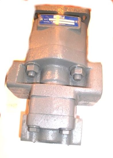 Picture of CASE TANDEM HYDRAULIC GEAR PUMP
