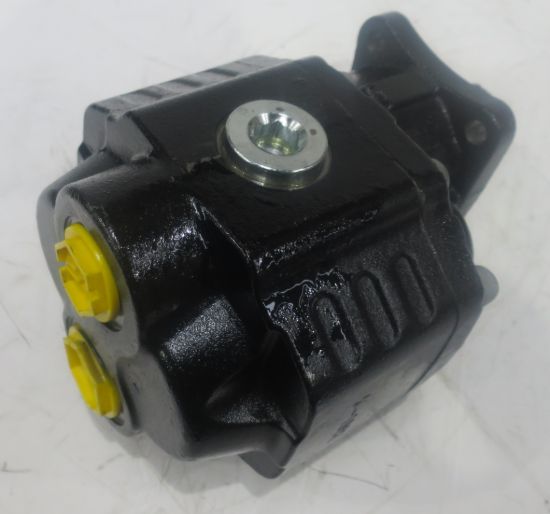 Picture of A116L 3 BOLT HEAVY PTO HYD PUMP