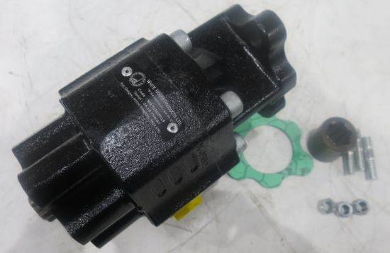 Imagen de 43L BI-D FRONT 3 BOLT PTO HYD PUMP