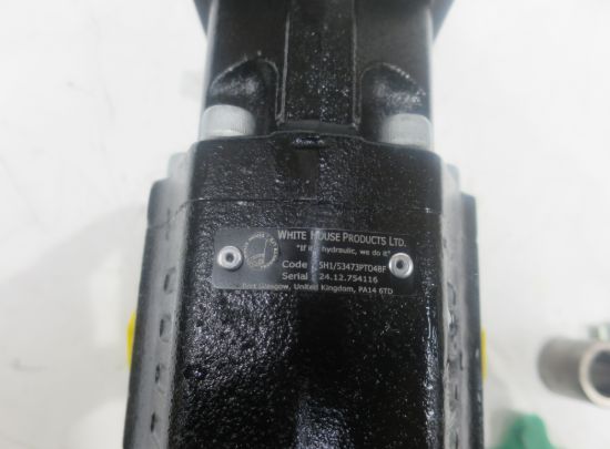 Imagen de 73L BI-D FRONT 4 BOLT PTO HYD PUMP