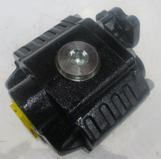 Picture of 151L BI-D 3 BOLT HEAVY PTO HYD PUMP