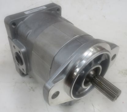 Picture of KOMATSU PUMP No. 705-11-34240