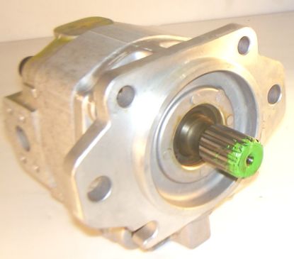Picture of KOMATSU HYDRAULIC PUMP 705-11-38000