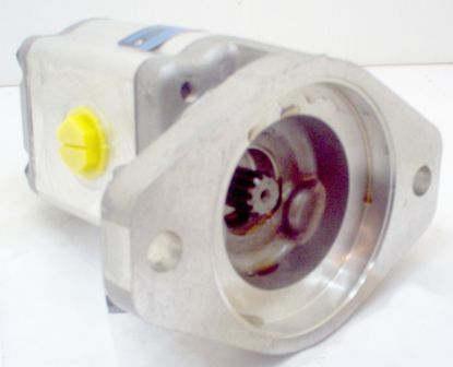 Imagen de C23L 38758 JCB BOMBA DE ENGRANAJE***