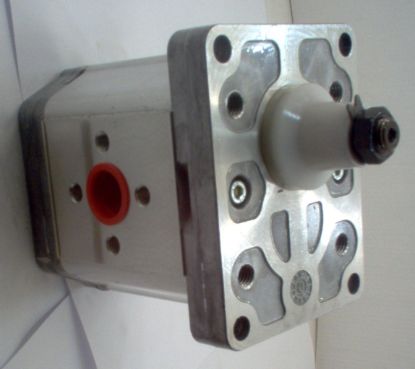 Imagen de FARMTRAC SKP2/19DTX41LBD1 FRENTE