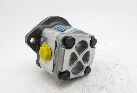 Picture of A8.1L 31932 HYDRAULIC GEAR PUMP