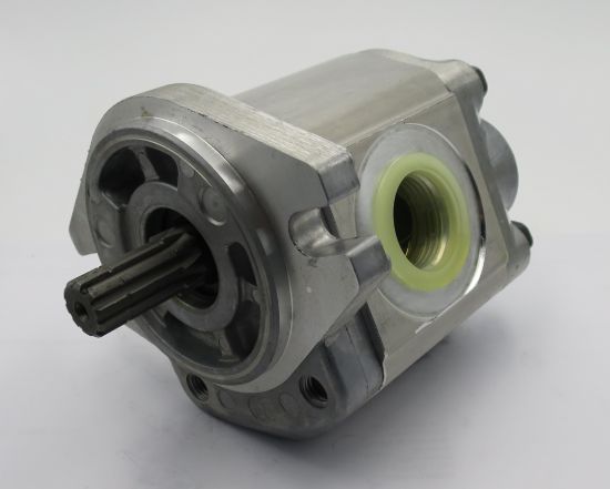 Picture of SP20A20A2H9-L983 TCM HYDRAULIC PUMP