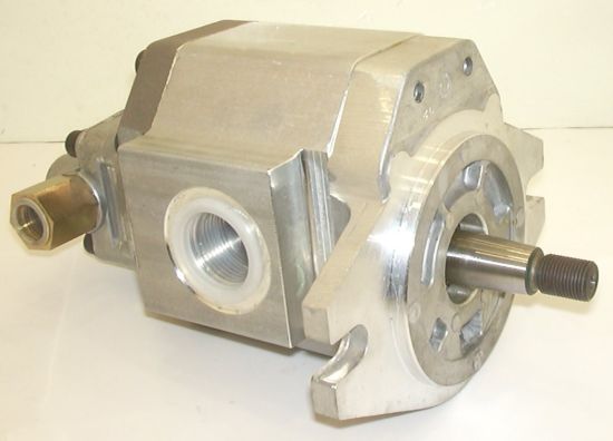 Picture of A323.5R429 SHIMADZU TANDEM PUMP