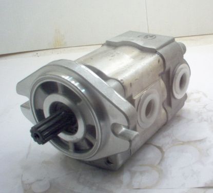 Imagen de A7.7R402  BOMBA DE ENGRANAJE DOBLE