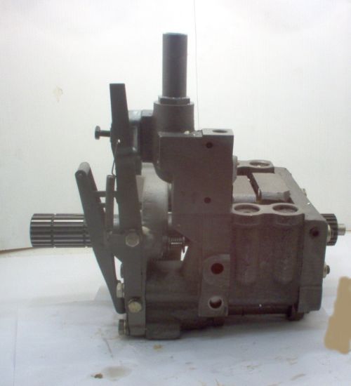 Picture of MF 550 YOKE PUMP    1683301M92