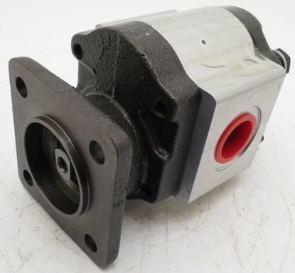 Picture of 1SX064R CC*JBN 4 BOLT FLANGE, JIC**