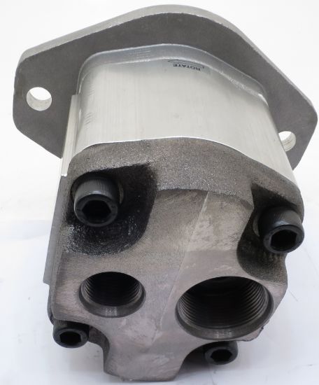 Picture of MF 1671820M91 HYDRAULIC GEAR PUMP