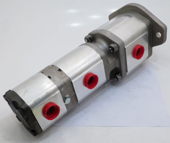 Picture of TRIPLE HYDRAULIC GEAR PUMP *