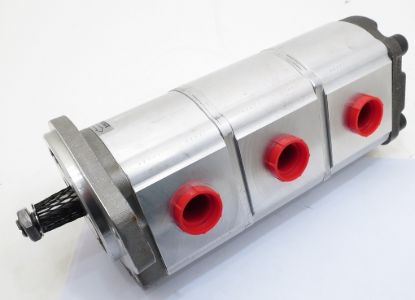 Image de JCB 5379B  3349131058	 POMPE TRIPLE