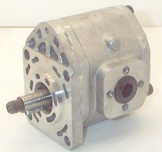 Picture of ZEXEL HYDRAULIC GEAR PUMP 9217976