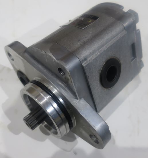 Picture of ZEXEL HYDRAULIC GEAR PUMP 9218004