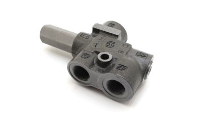 Picture of 152B0262 PRIORITY VALVE