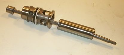 Picture of MF 1681789M91 PUMP CONTROL VALV