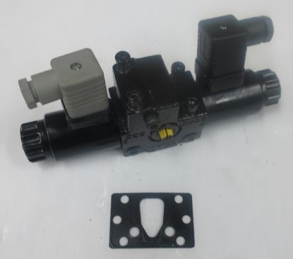 Picture of A4VG71 DIRECTIONAL CONTROL VALVE