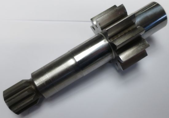Picture of SNP2 11cc LONG DIN 9 SPLINE S'GLE