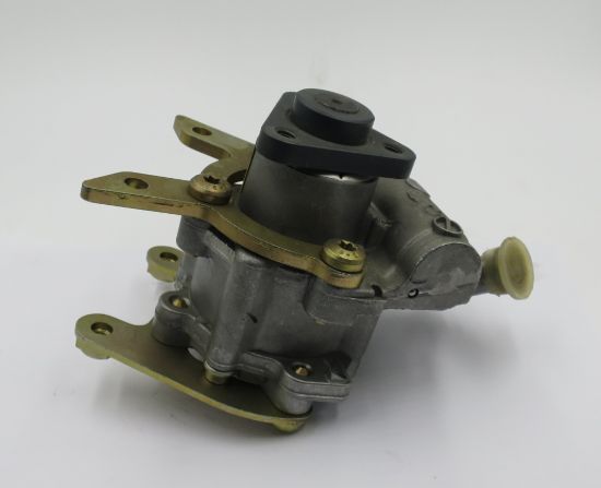 Picture of BMW 2106530 541006910