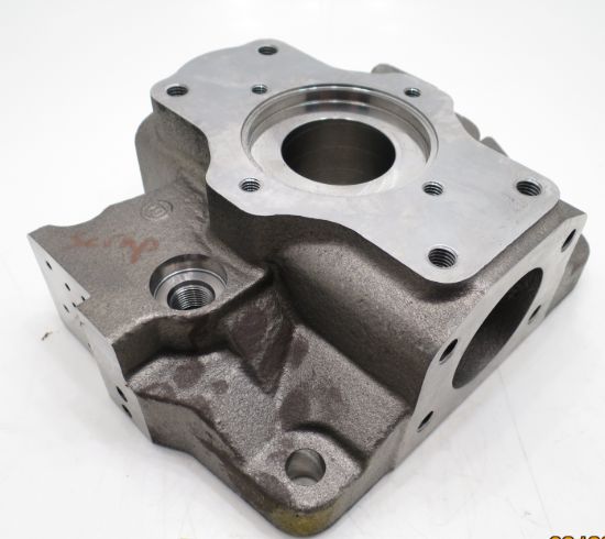 Picture of E CW FRNT SIDE SAE FLANGE DL CAV