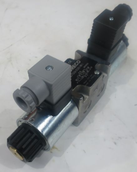 Picture of A + B TO T  PROPORTIONAL CETOP 3