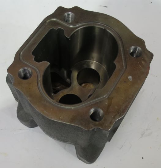 Picture of R6 INTER  BODY  - UNPORTED  DRA