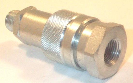 Picture of 3/8 NPT PIONEER SCREW TYPE QRC**