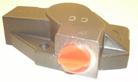 Picture of V5-60 CLOSED CENTRE INLET COVR**